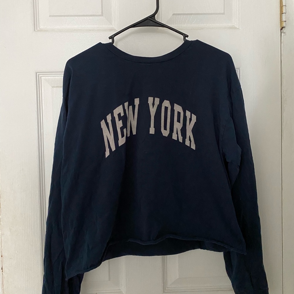 Brandy Melville New York Long-Sleeve Top